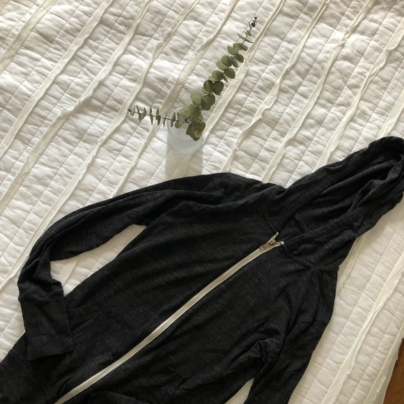 Alternative Earth Apparel Hoodie - Picture 2 of 3